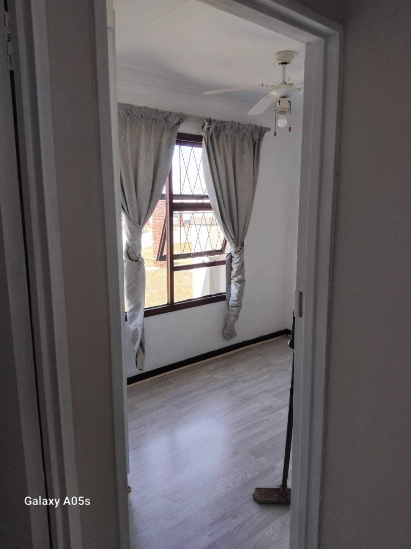 To Let  Bedroom Property for Rent in Kabega Park Eastern Cape